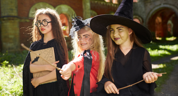 8 Awesome Halloween Ideas For Kids That Wear Glasses and Rock It.